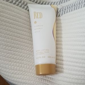 Giorgio Beverly Hills Body Lotion for Women, Red,